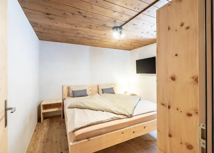 Gæstehus Ustarea Spluga Ardez